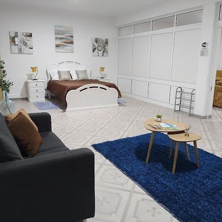 Rua De Baixo Apartments Calheta  ภายนอก รูปภาพ