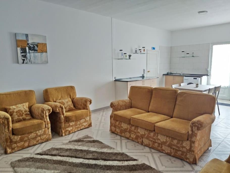 Rua De Baixo Apartments Calheta  ภายนอก รูปภาพ
